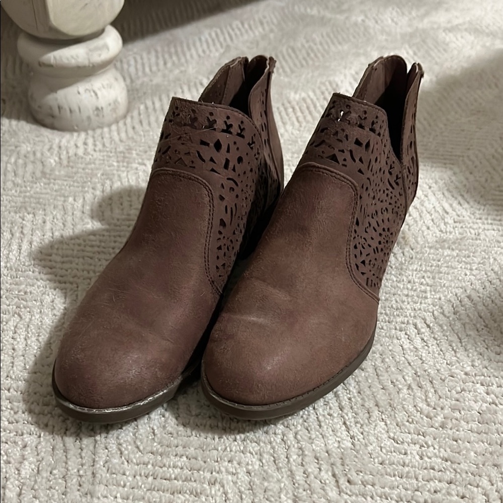 Brown Ankle Boots with Perforated Pattern